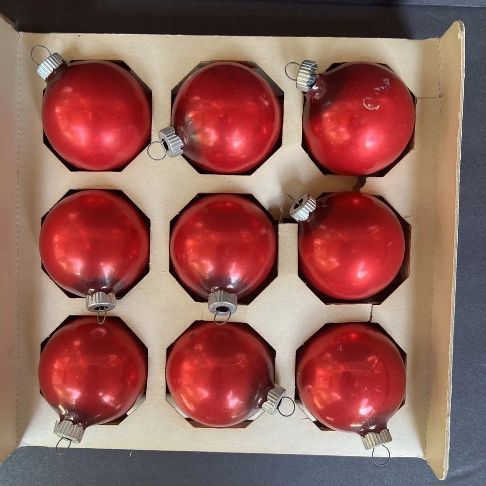 Vintage Shiny Brite Set Of 9 Glass Ornaments Red 2 1/4
